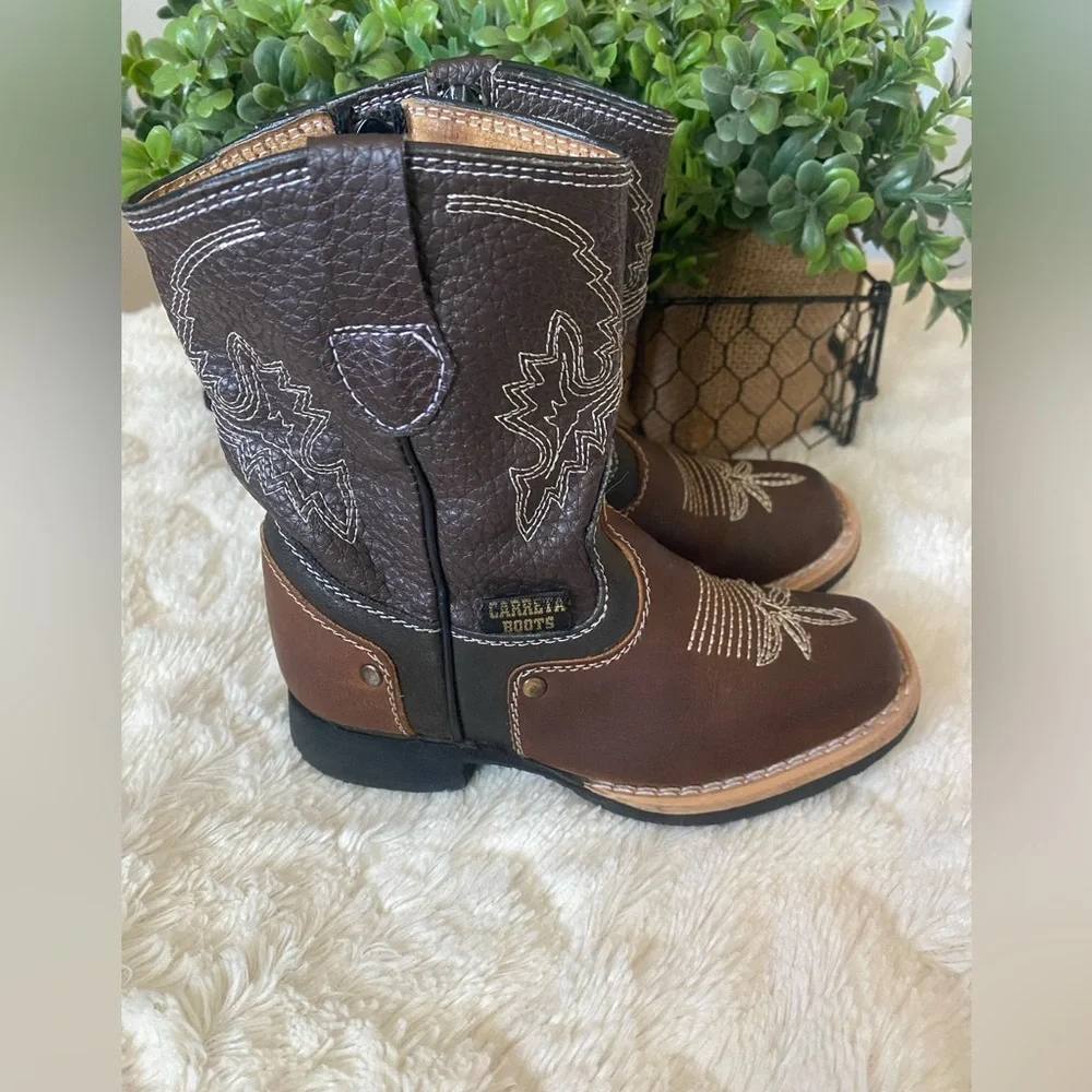 Carreta charming dark